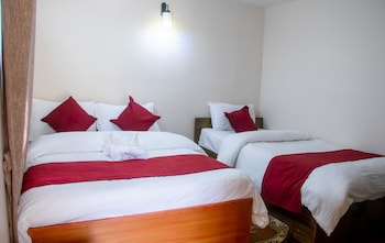 naya gaun resort sarangkot