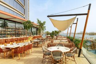 marriott marquis dubai