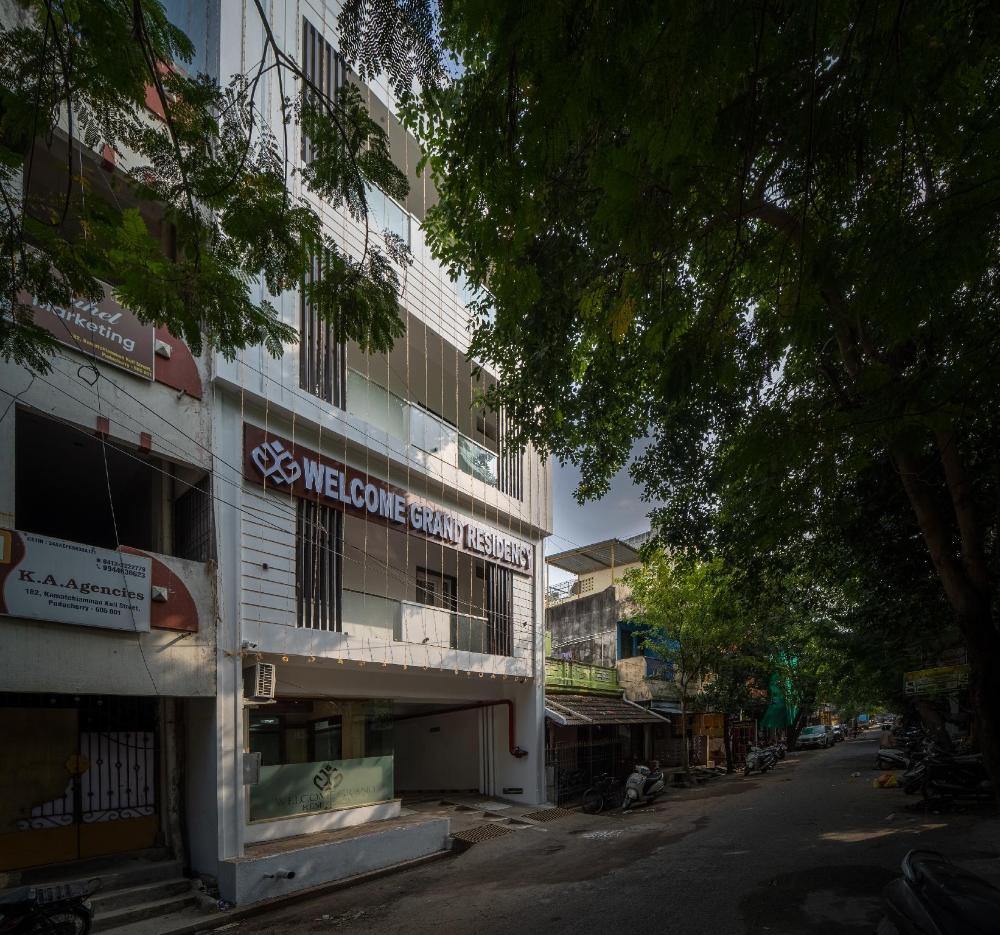 welcome grand residency