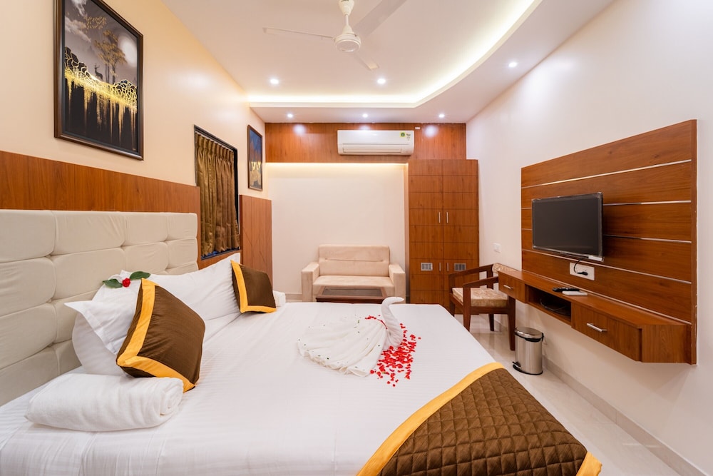 welcome grand residency