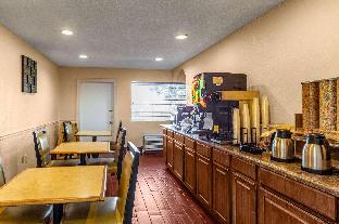 econo lodge meridian south