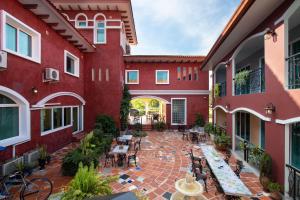 hacienda resort mae phim