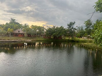 khao yai lake hill resort
