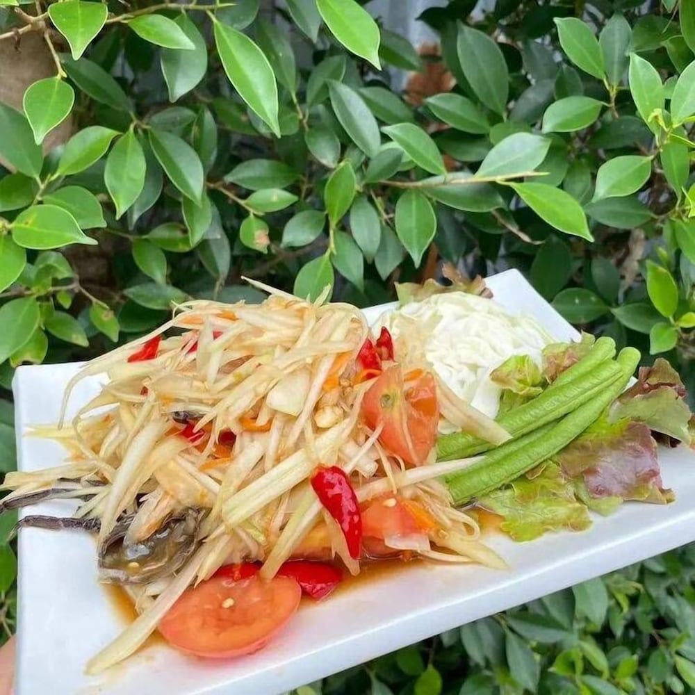 khao yai lake hill resort