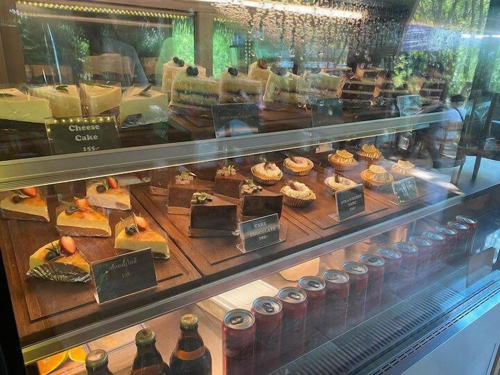 khao yai lake hill resort