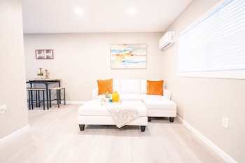 university serenity suites