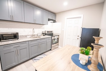 university serenity suites
