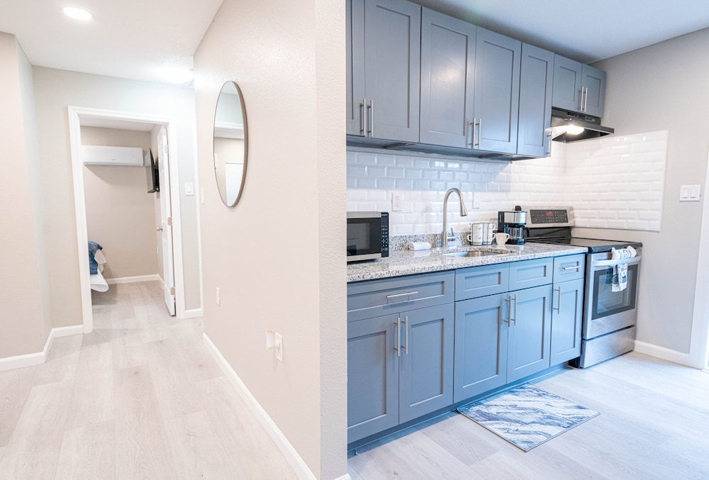 university serenity suites