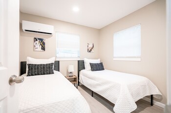 university serenity suites