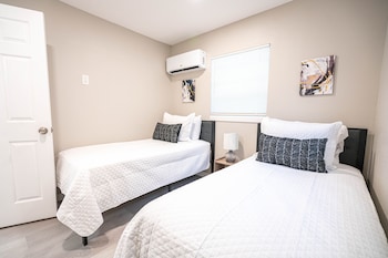 university serenity suites