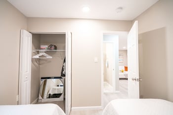 university serenity suites