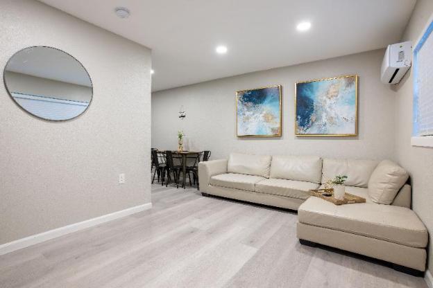 university serenity suites