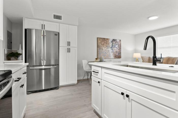 university serenity suites
