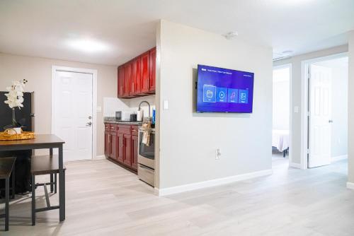 university serenity suites
