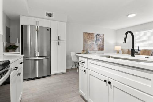 university serenity suites