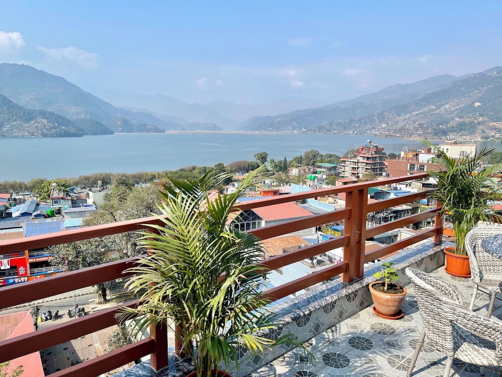 pokhara alpine and springs