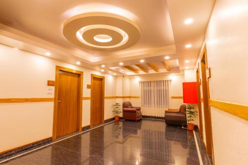 pokhara alpine and springs