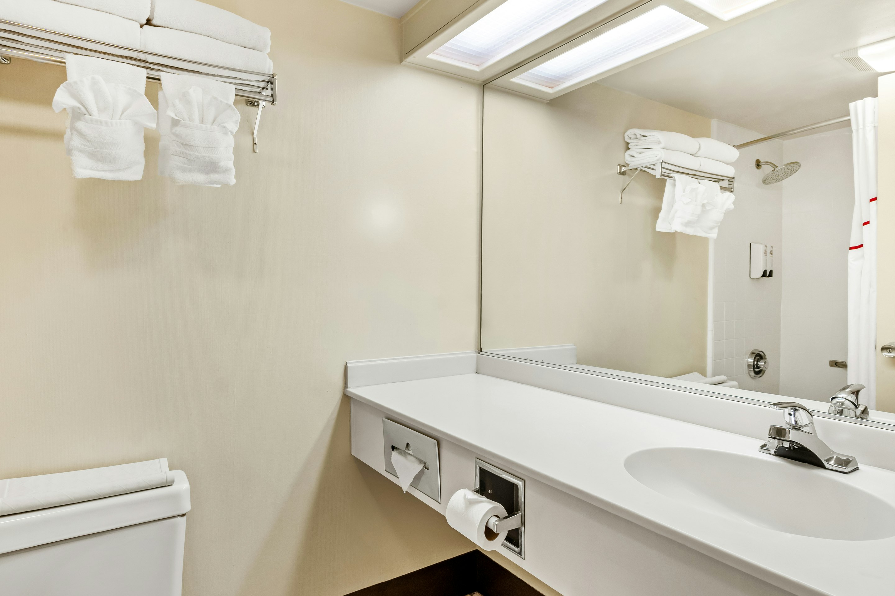 red roof inn yuba city