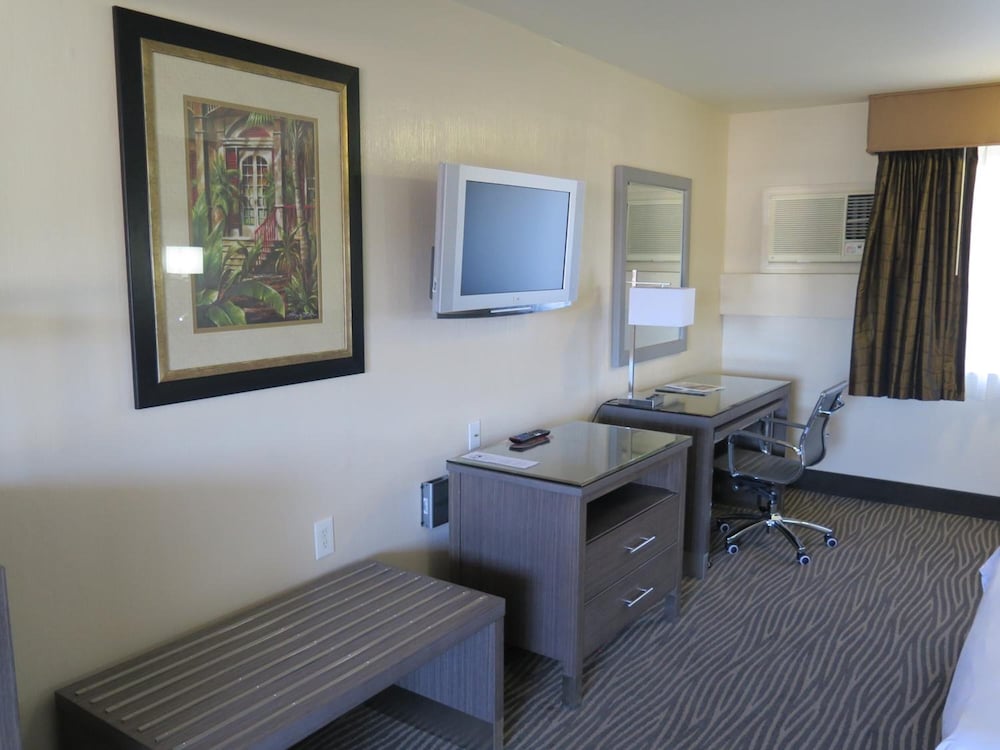 red roof inn yuba city