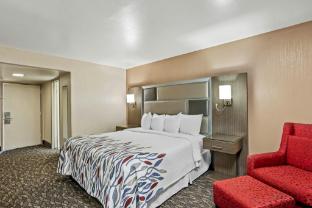 red roof inn yuba city