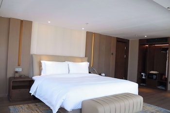 wyndham dalian jinpu