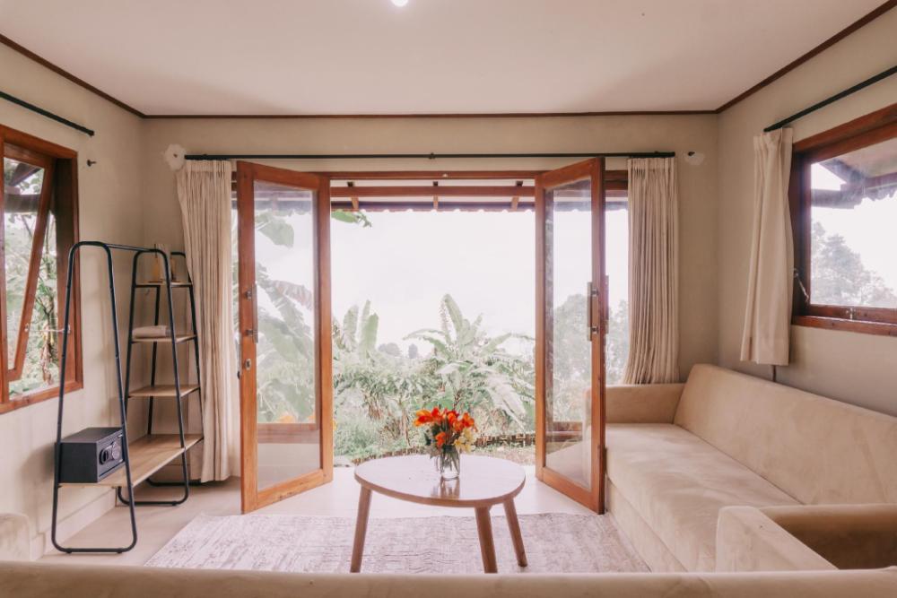 camaradvipa retreat munduk