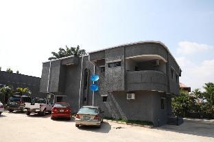 d and d apartments