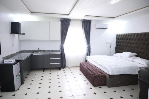 d and d apartments