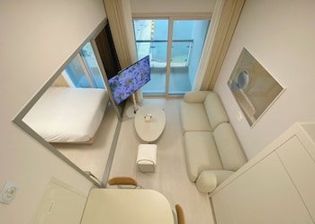 uh flat the sokcho