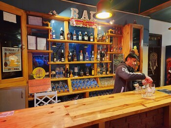 page 3 riverside rooms and bar