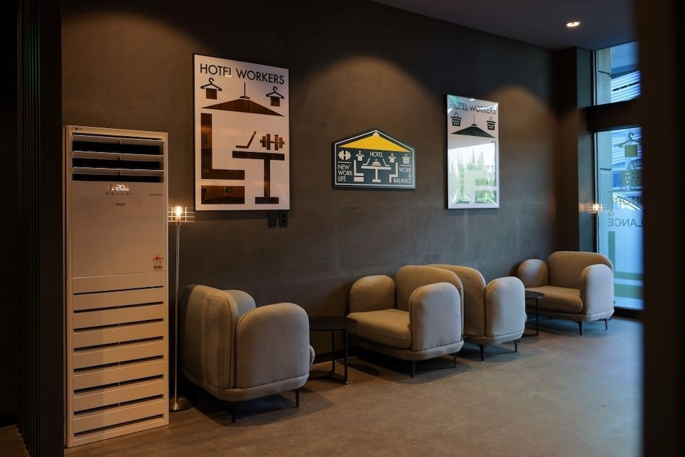 workers hotel daejeon by annk wolpyeong