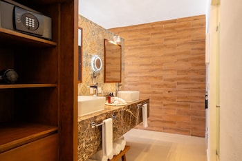 the beachfront by the fives hotels all inclusive