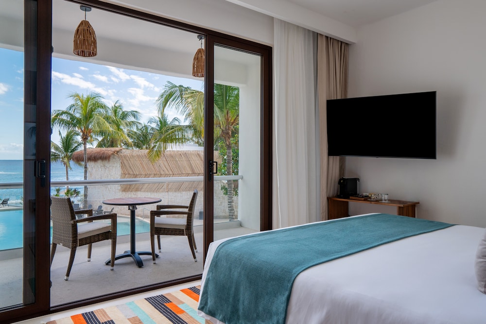 the beachfront by the fives hotels all inclusive