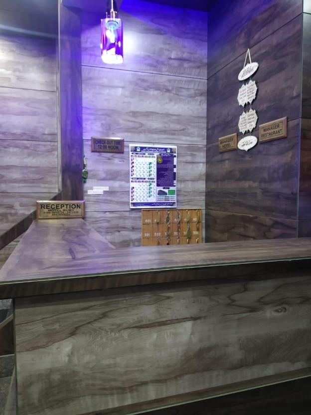 hotel ruby and restaurant