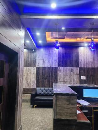 Hotel Ruby And Restaurant,India>>Srinagar,2 star