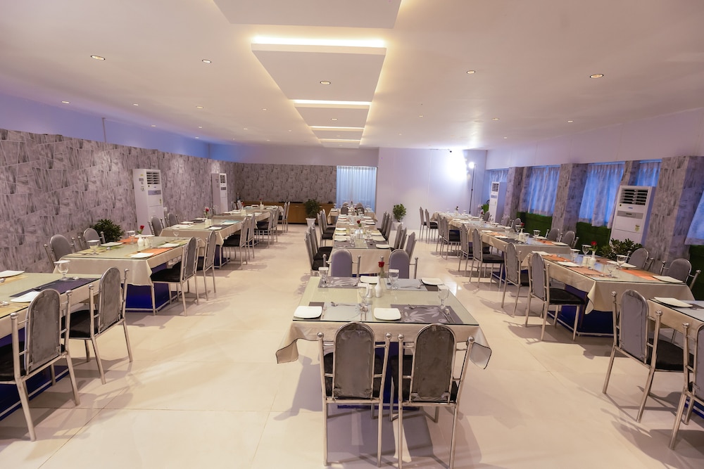 rosewood luxury hotel