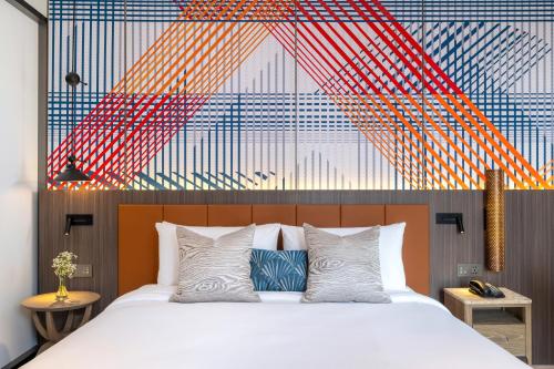 mercure bangkok surawong