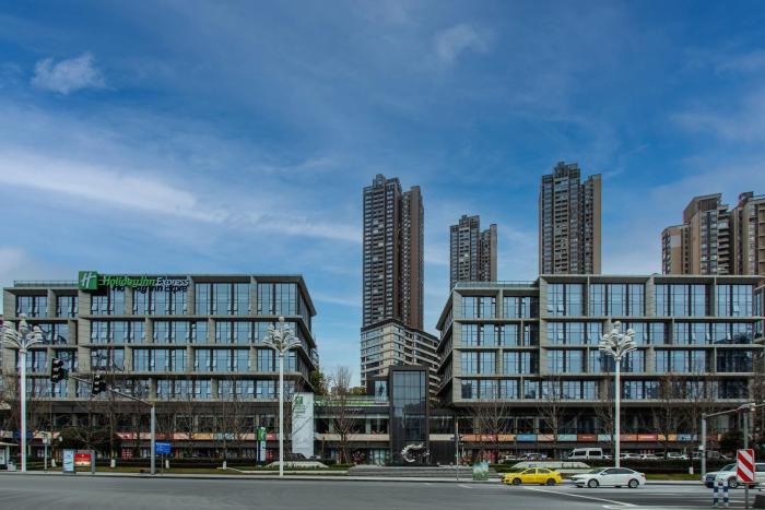 holiday inn express chongqing nanbin road an ihg hotel