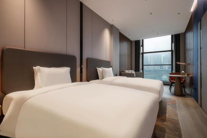 holiday inn express chongqing nanbin road an ihg hotel