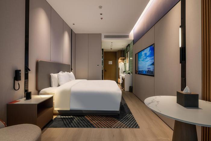holiday inn express chongqing nanbin road an ihg hotel