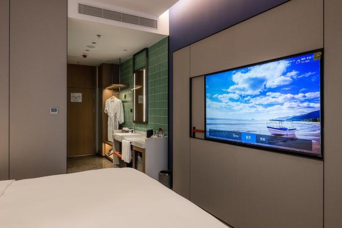 holiday inn express chongqing nanbin road an ihg hotel