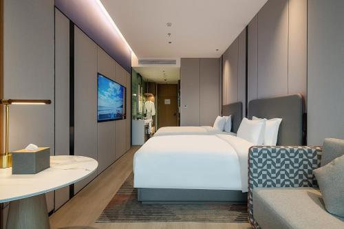 holiday inn express chongqing nanbin road an ihg hotel