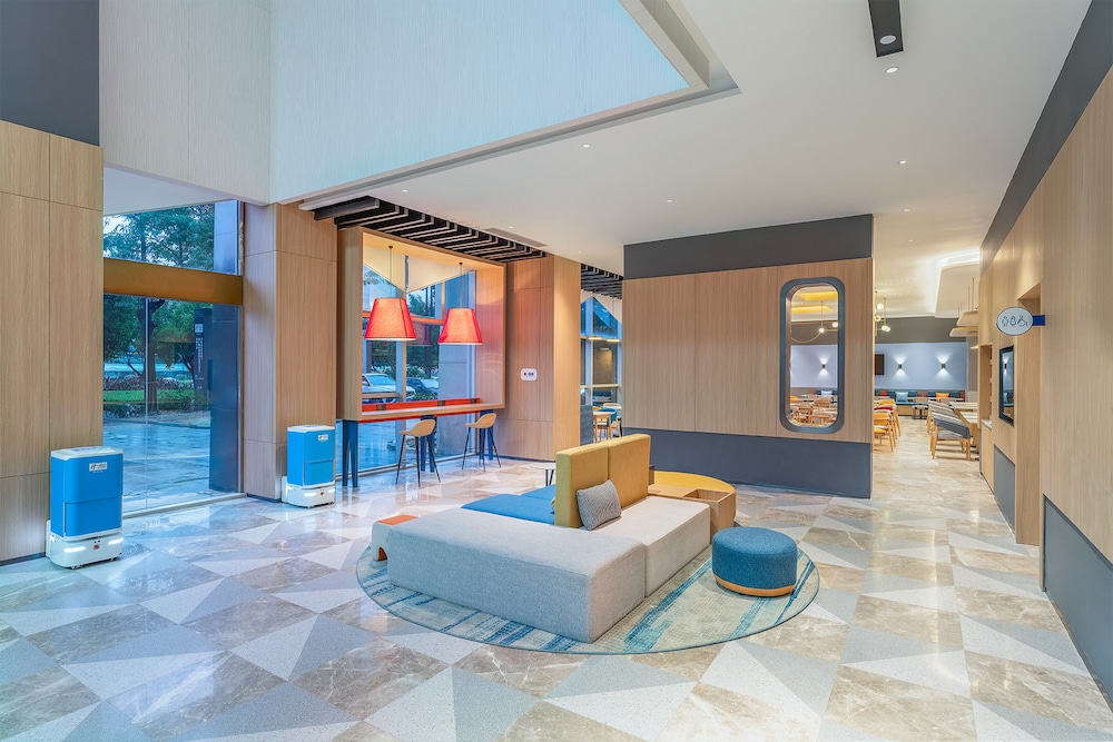 holiday inn express xiamen jimei new town an ihg hotel