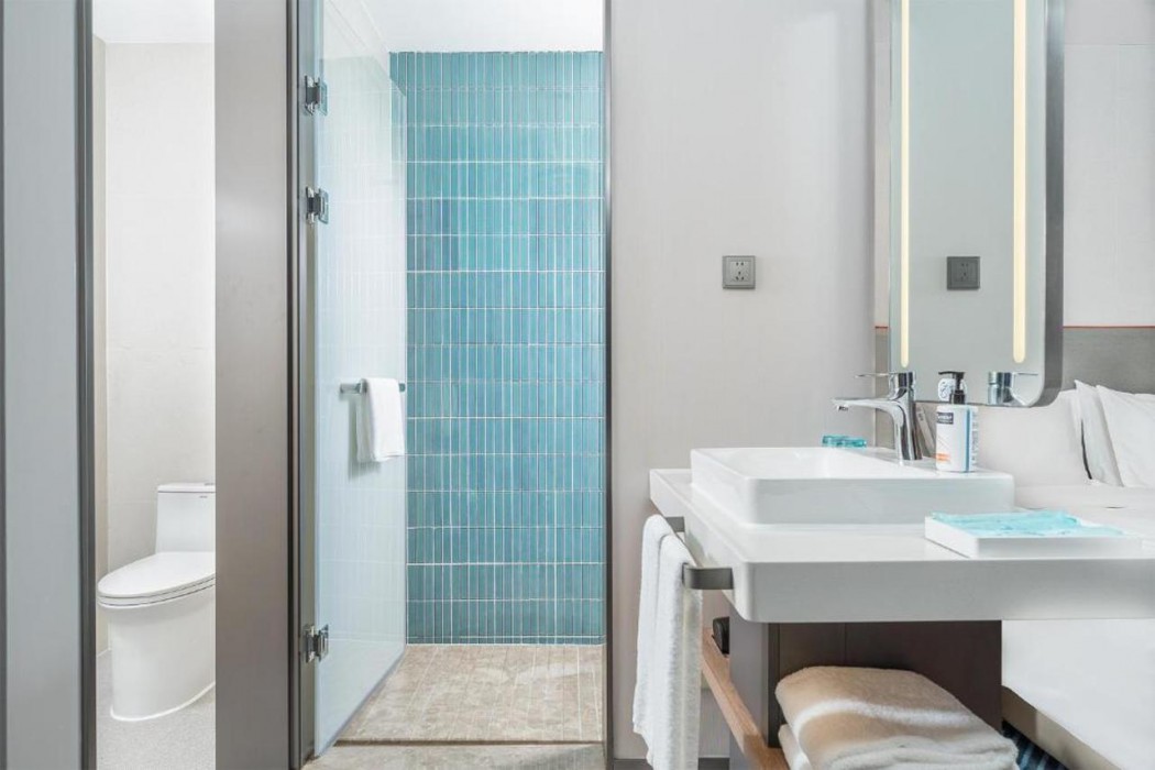 holiday inn express xiamen jimei new town an ihg hotel