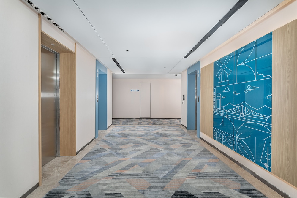 holiday inn express xiamen jimei new town an ihg hotel