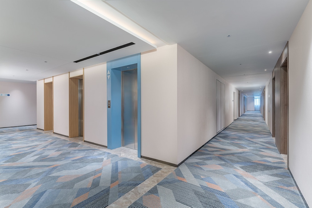 holiday inn express xiamen jimei new town an ihg hotel