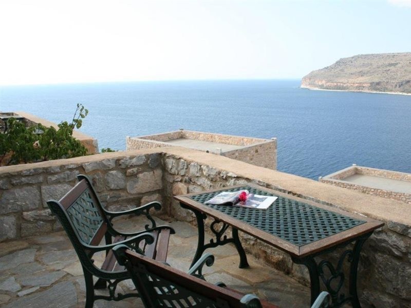 Limeni Village,East Mani>>Areopoli,3 star