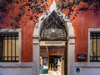 palazzetto my venice