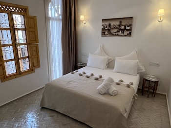 riad darchica