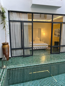 riad darchica